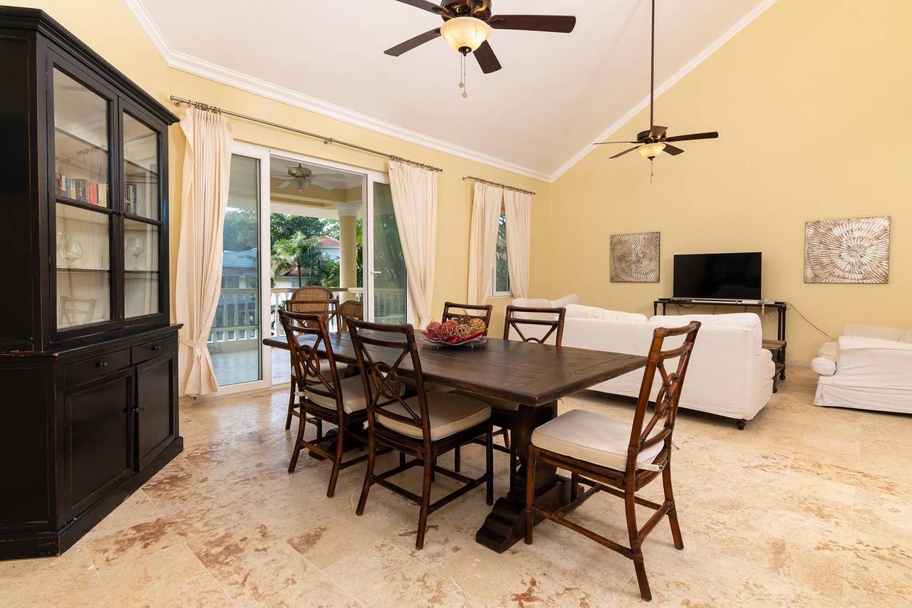 Apartamento de 3 Dormitorios con Vista al Mar en Venta. Sosúa, Puerto Plata.