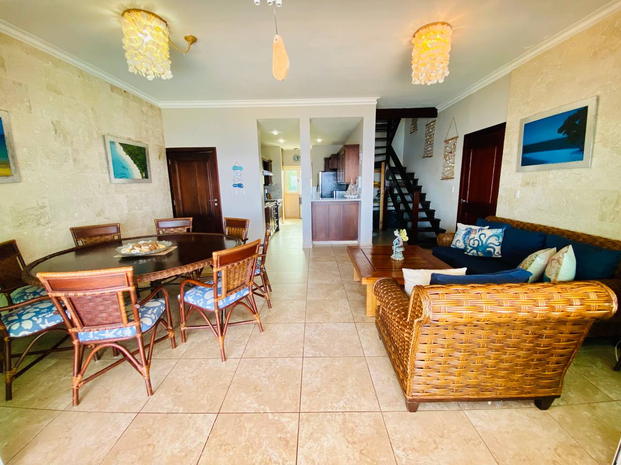 Penthouse de 4 Habitaciones con la Mejor Vista a la Bahía de Sosúa Disponible para Venta!