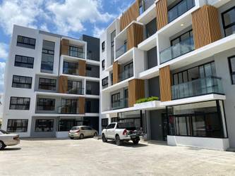Modernos Apartamentos con 3 Habitaciones y Ascensor de Venta en el Dorado I!