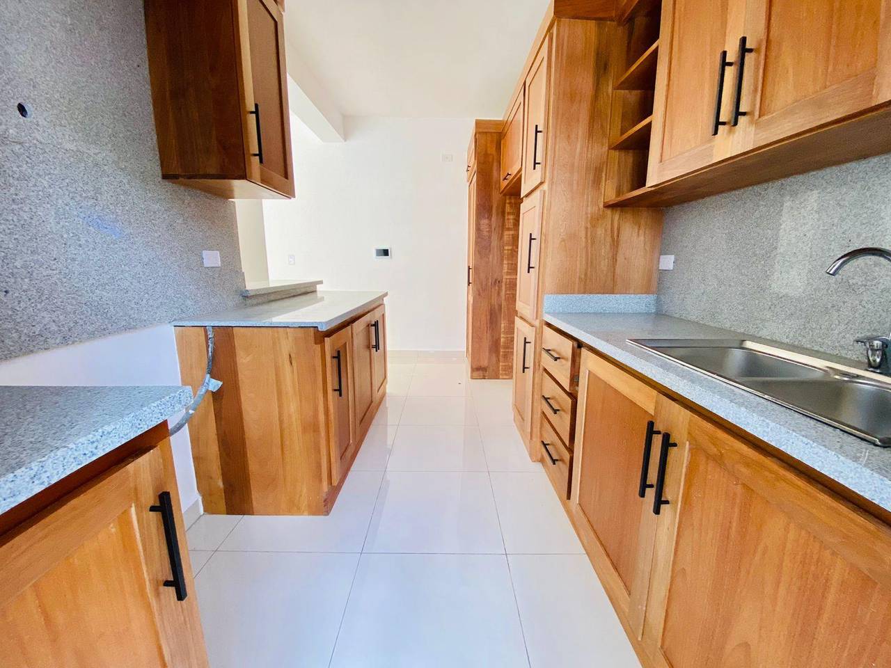 Moderno Apartamento Recién Terminado en Venta en Pleno Malecón de Puerto Plata!