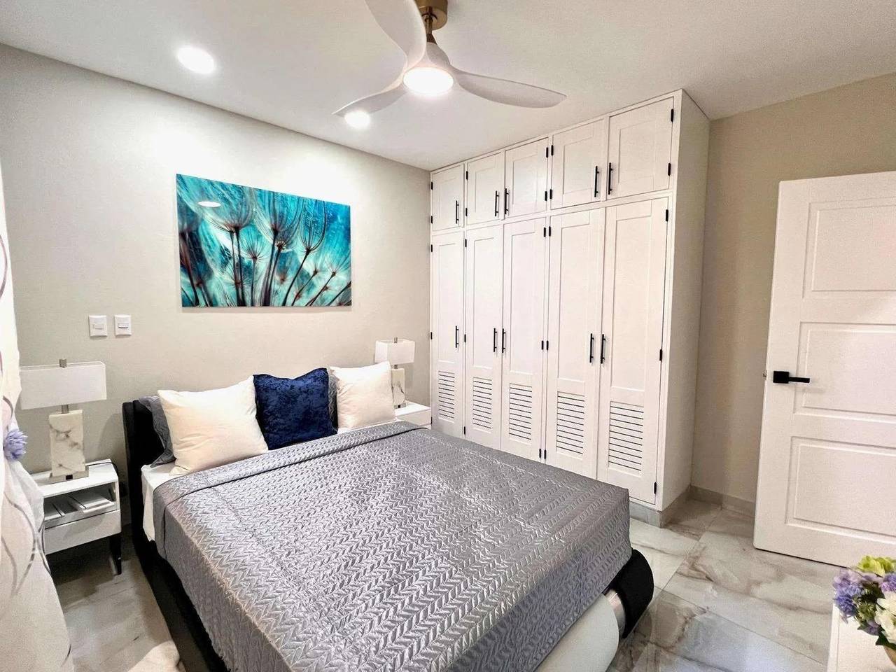Apartamento Amueblado en Venta de 2 Habitaciones tipo Loft. Sosúa, Puerto Plata