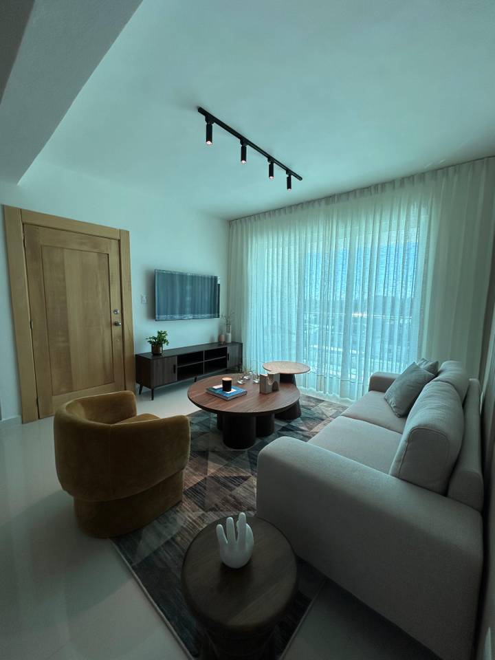 Apartamentos Nuevos con 3 Habitaciones, 2 Parqueos y Piscina de Venta en Licey al Medio!