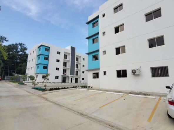 Apartamentos Nuevos de 3 Habitaciones de Venta en Proyecto con Piscina, Gimnasio y Cancha de Basketball en Gurabo!
