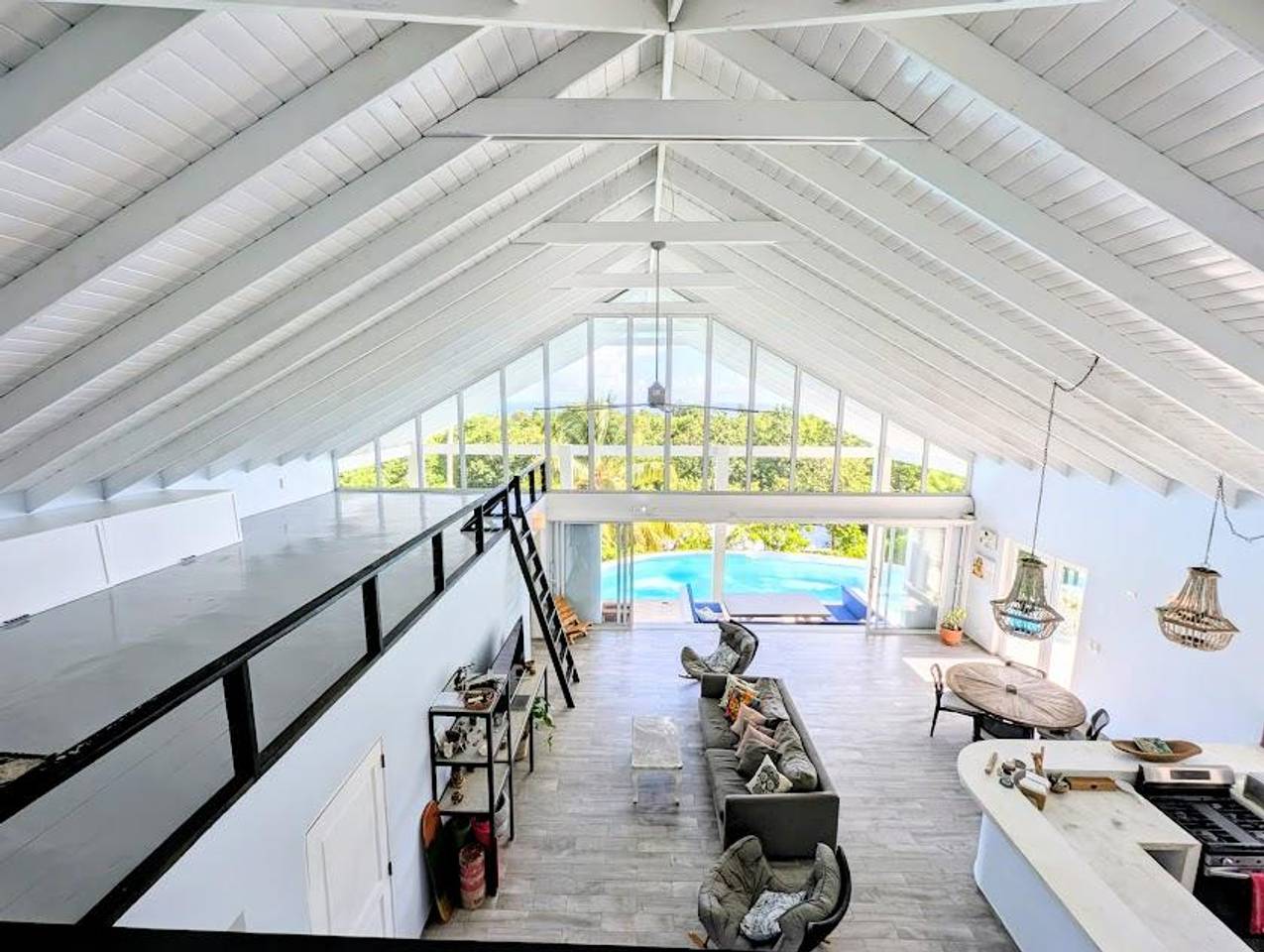 Villa con vista al Mar en Venta en La Catalina, Cabrera.