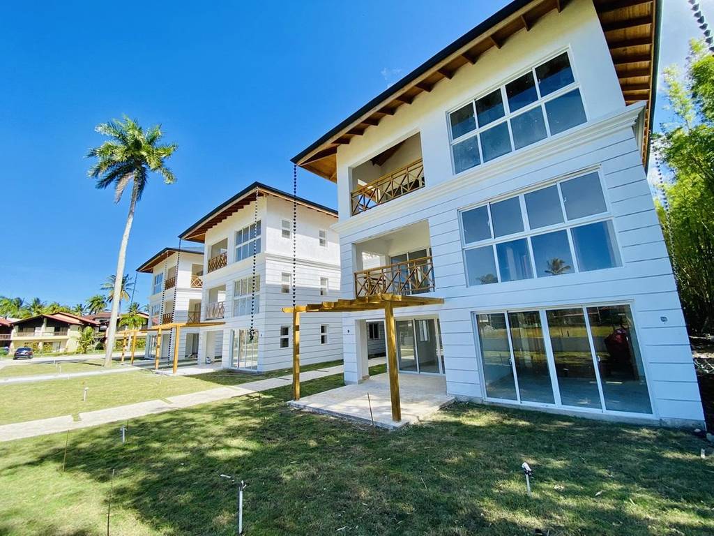 Fantastico apartamento amueblado de 2 habitaciones en Venta, Playa Dorada.