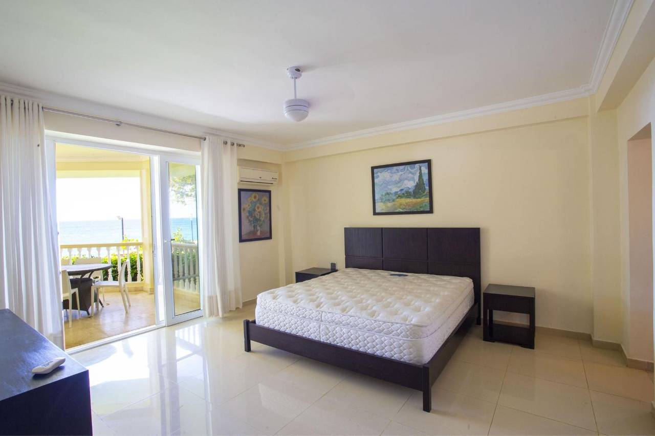 Apartamento de 3 Dormitorios con Vista al Mar en Venta. Sosúa, Puerto Plata.a
