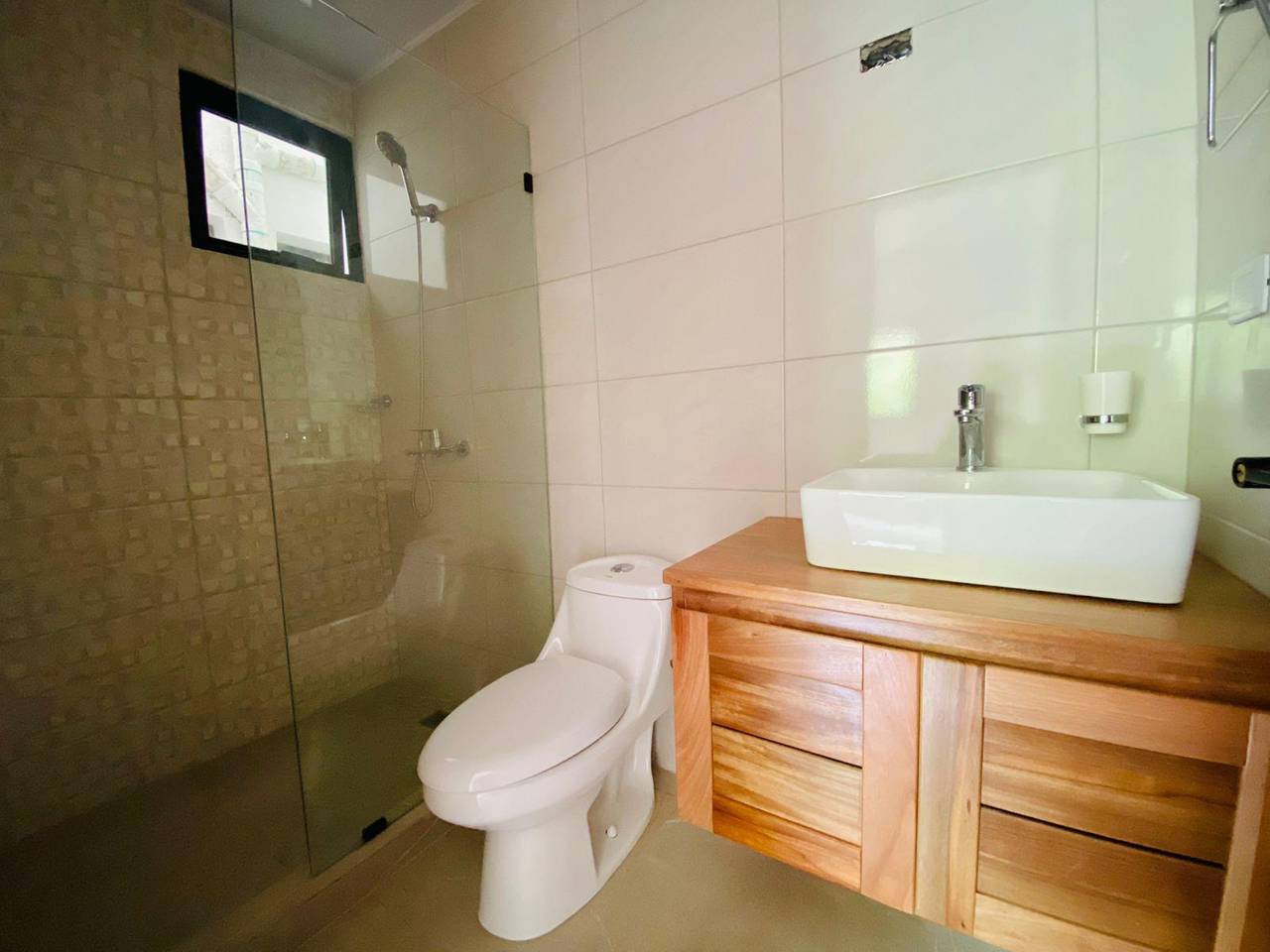 Moderno Apartamento Recién Terminado en Venta en Pleno Malecón de Puerto Plata!