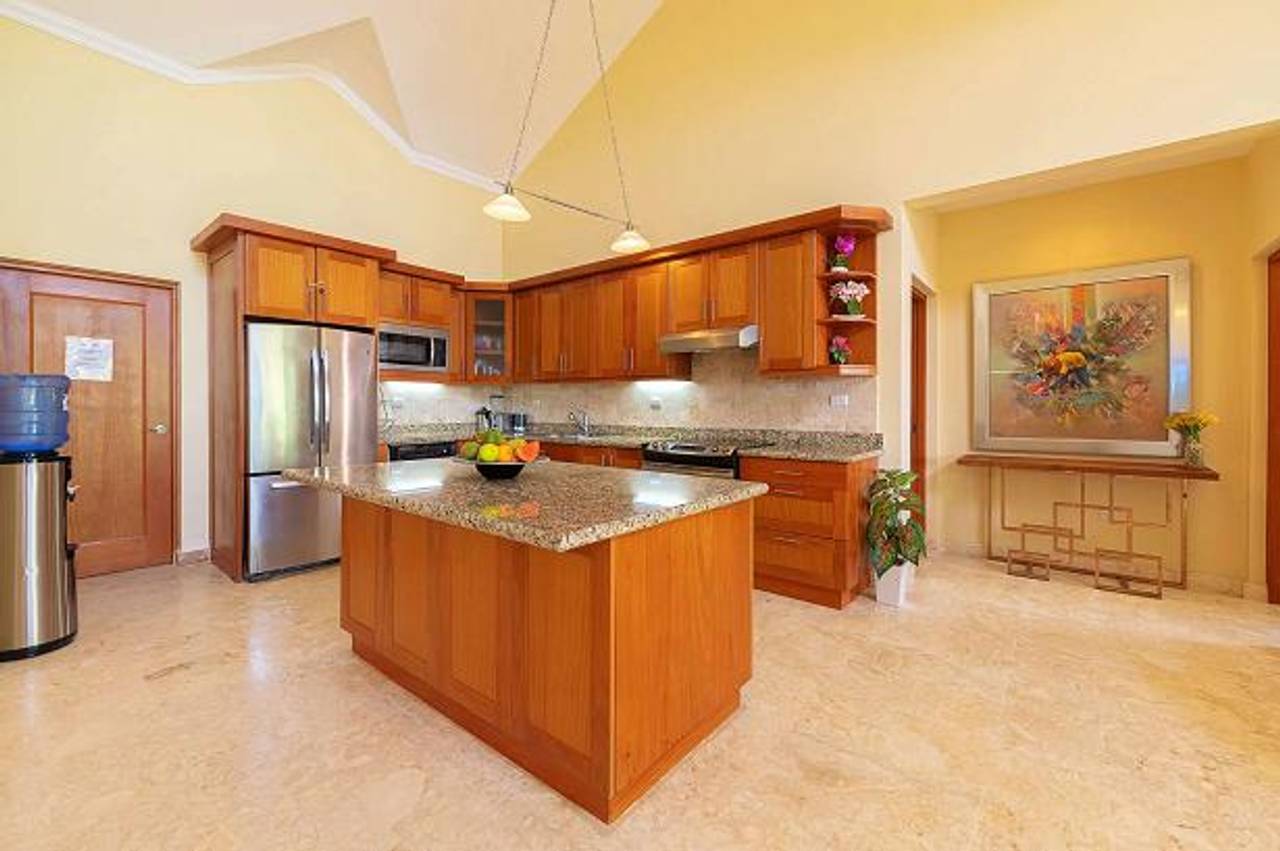Apartamento de Lujo en Venta con estilo Caribeño en Sosúa, Puerto Plata.