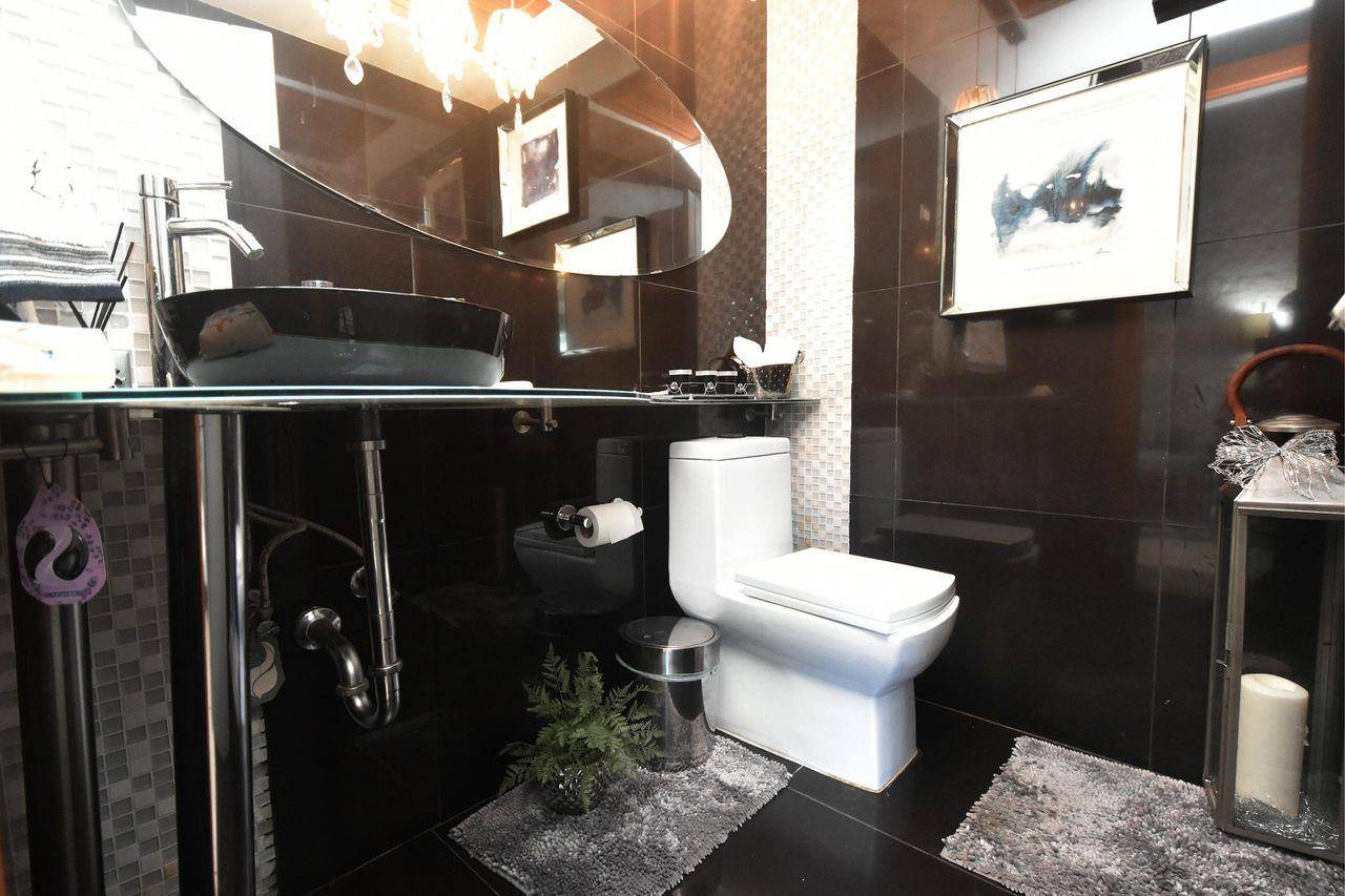 Joya de Apartamento en 13vo Nivel con Vista al Mar, 3 Habitaciones y 3 Parqueos Soterrados de Venta en Los Cacicazgos!