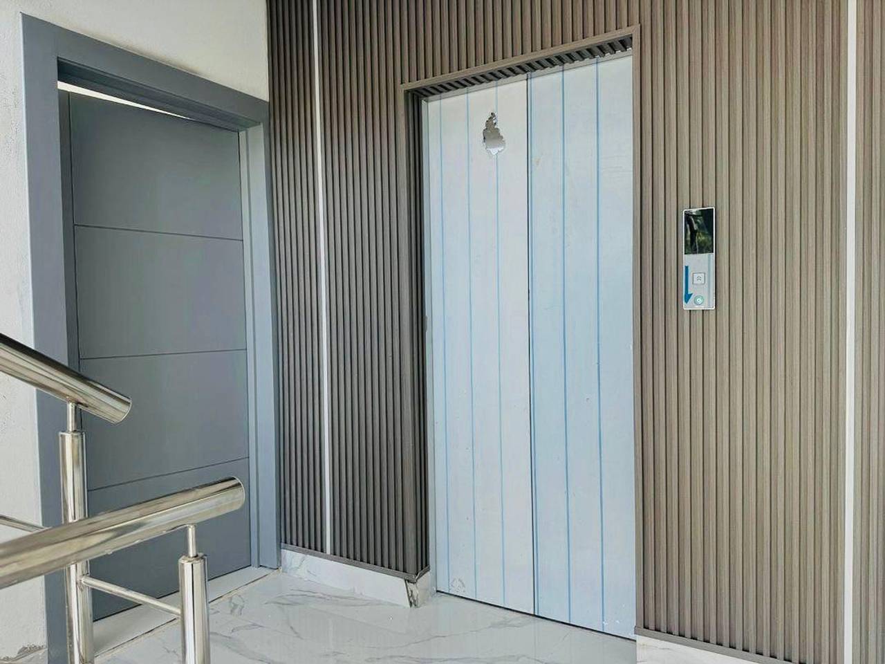 Apartamentos Nuevos de 3 Habitaciones con Rooftop, Gimnasio y Jacuzzi de Venta en la Urb. Thomen, Av. Hispanoamericana!