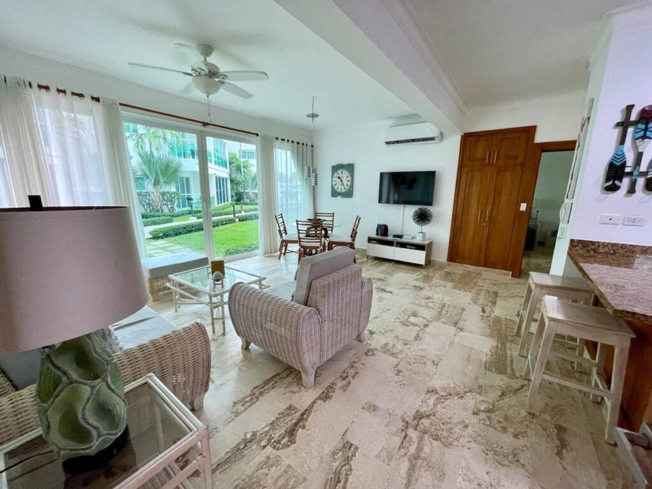 Fantástico apartamento de Playa Amueblado en Venta, Sosúa