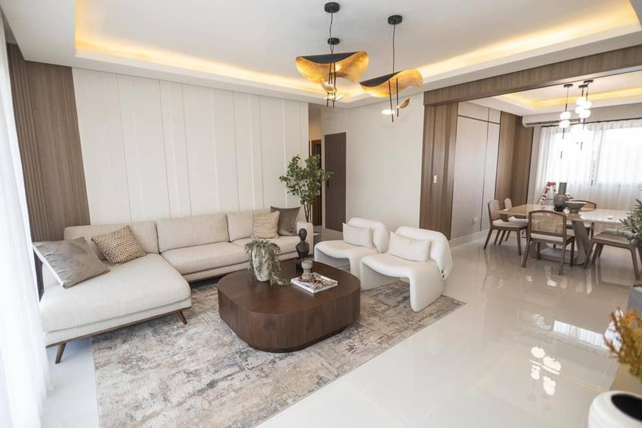 Novedoso Apartamento con 3 Habitaciones, Piscina y Gimnasio en la Entrada de Santiago y Próximo al HOMS!