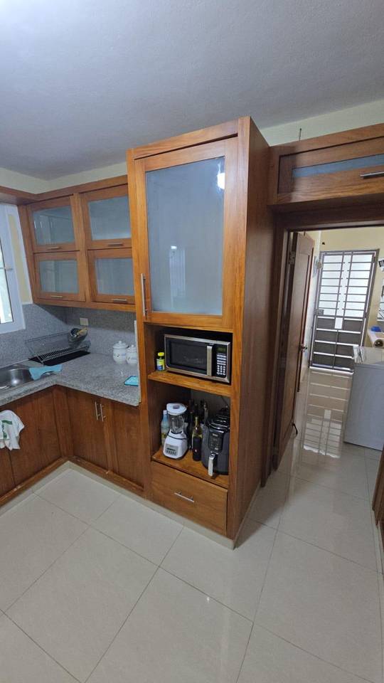 Hermosa casa en Venta con Amplios Espacios y Techos Altos. Pontezuela, Santiago