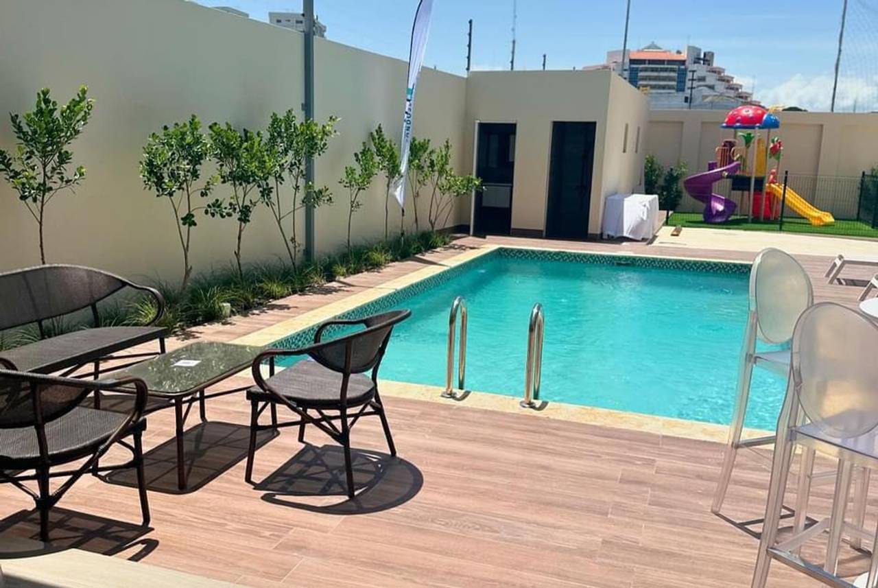 Novedoso Apartamento con 3 Habitaciones, Piscina y Gimnasio en la Entrada de Santiago y Próximo al HOMS!