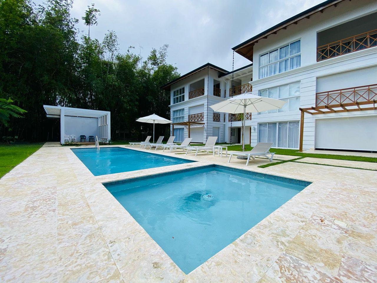 Espectacular apartamento amueblado de 2 habitaciones en Venta, Playa Dorada.