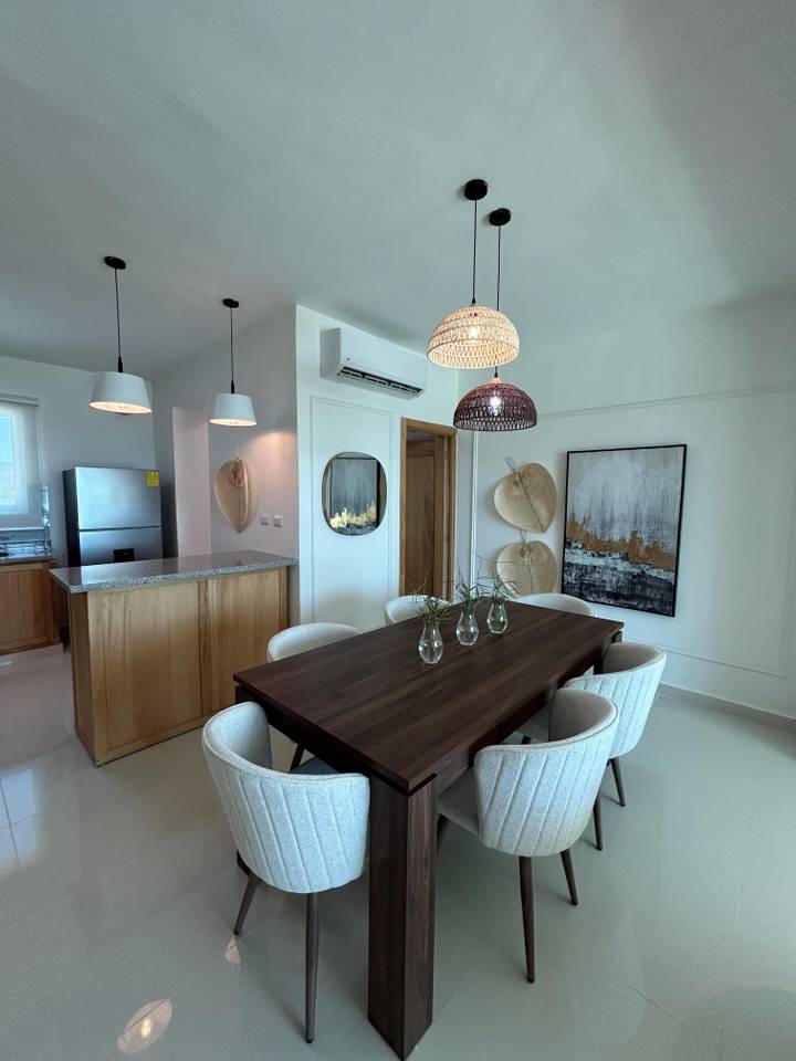 Apartamentos Nuevos con 3 Habitaciones, 2 Parqueos y Piscina de Venta en Licey al Medio!