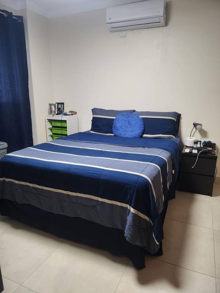 Apartamento en Venta en 1er nivel de 168m² en Ave. J. Pablo Duarte.
