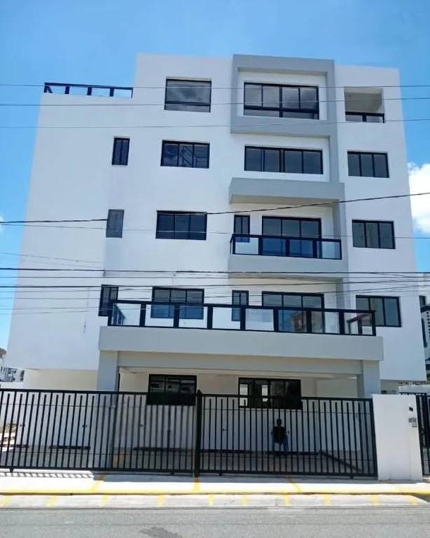 Apartamento Nuevo con 3 Habitaciones y 2 Parqueos Paralelos de Venta en la Urb. Jardines del Sur, Av. Hispanoamericana!
