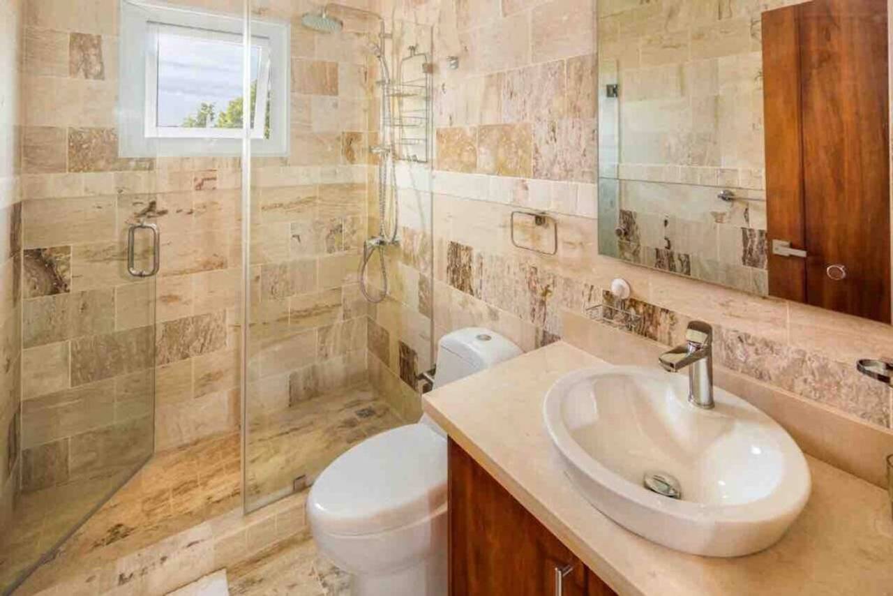 Fantástico apartamento de Playa Amueblado en Venta, Sosúa