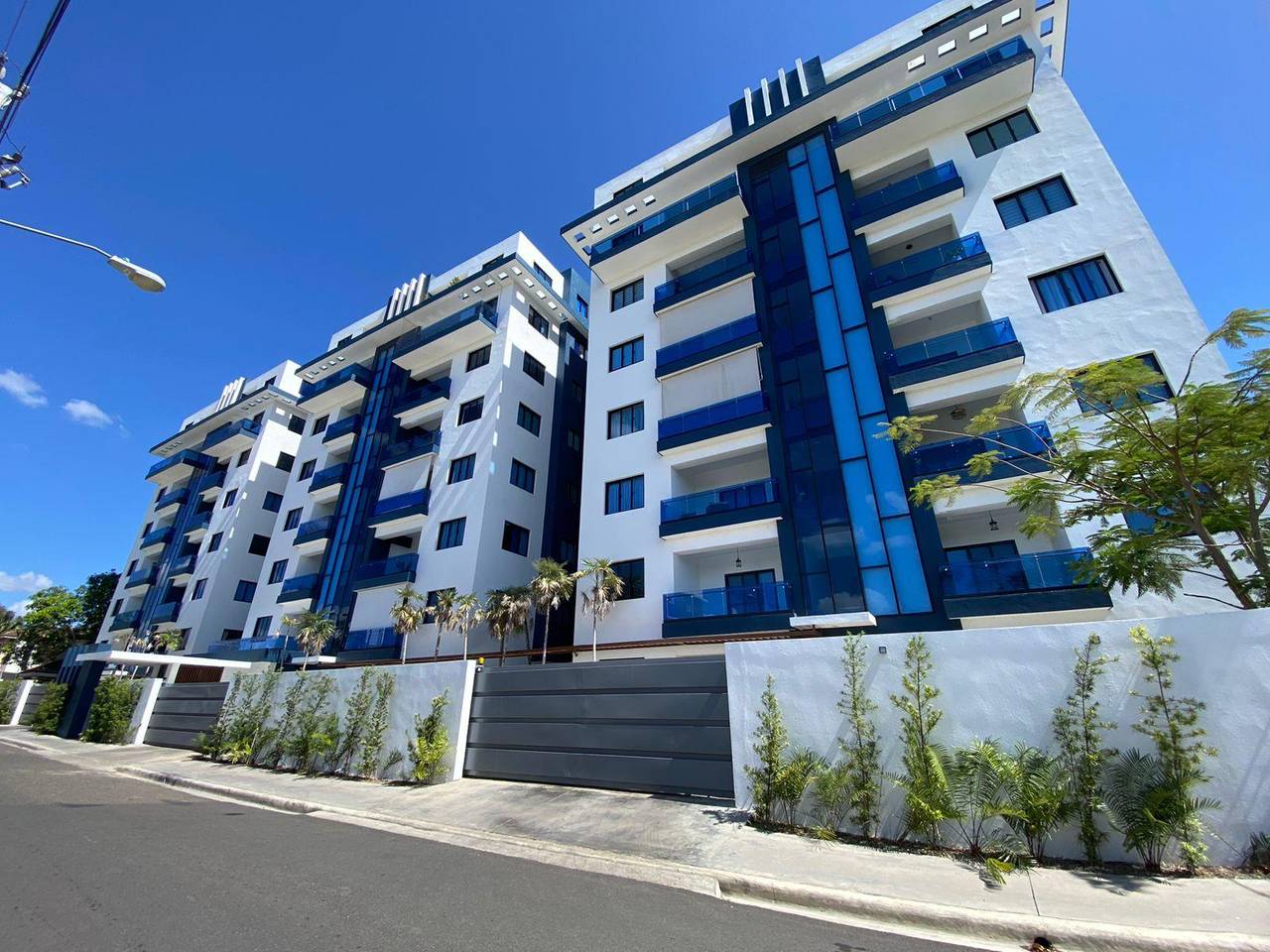 Lujoso Penthouse de 4 Habitaciones con Terraza Privada y Gimnasio Equipado de Venta en Villa María!