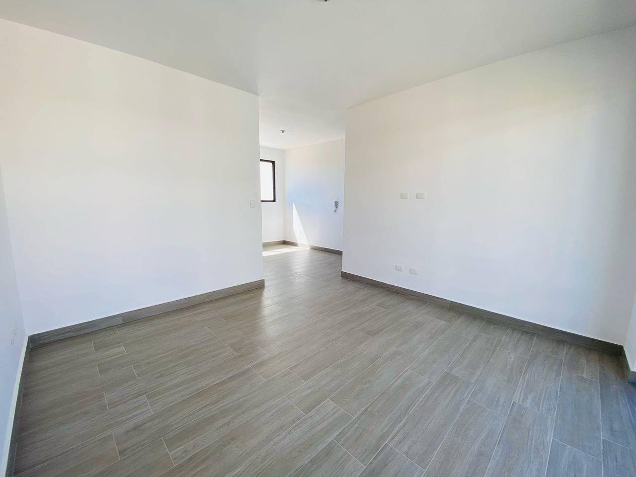 Apartamentos Listos para Estrenar con 3 Habitaciones de Venta en la Carretera Don Pedro!